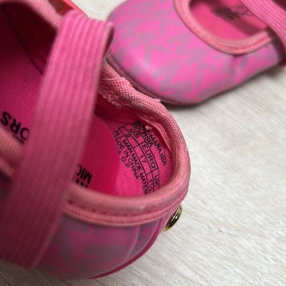 Michael kors ballet shoes - Picture 3 of 4